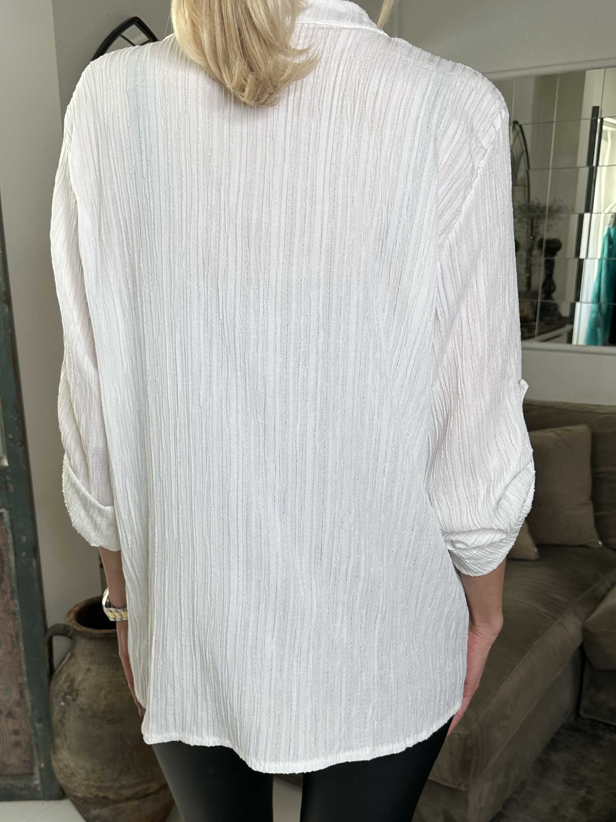 Karah - Enfärgad skjorta i crepe-look